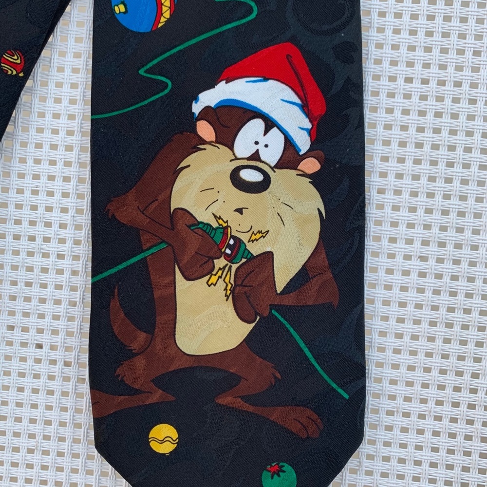 Christmas Necktie Daffy Duck and Tasmanian Devil - Picture 3 of 7